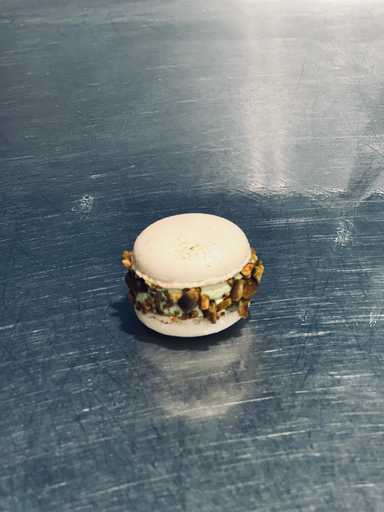Pistachio Macaron