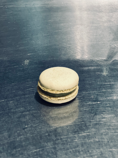 Premium Genmaicha Macaron